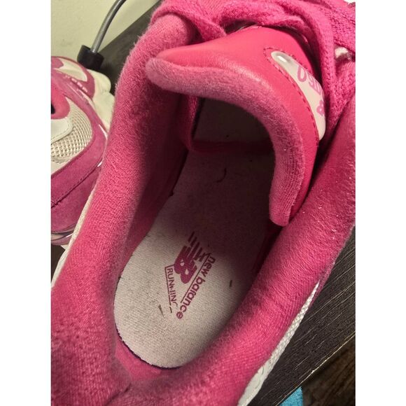 New Balance 9060 Fuchsia Pink U9060FP Women's Running Shoes Size 10 - Picture 6 of 8